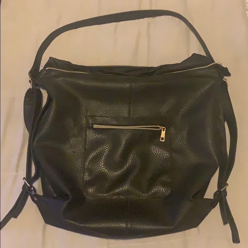 Cross body black bag